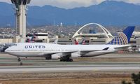 N197UA @ KLAX - Boeing 747-400 - by Mark Pasqualino