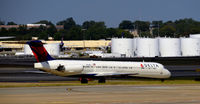 N941DL @ KATL - Taxi Atlanta - by Ronald Barker