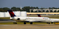 N978DL @ KATL - Taxi Atlanta - by Ronald Barker