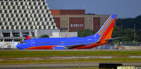 N264LV @ KATL - Taxi Atlanta - by Ronald Barker