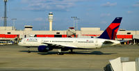 N534US @ KATL - Taxi Atlanta - by Ronald Barker