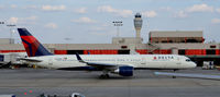 N553NW @ KATL - Taxi Atlanta - by Ronald Barker