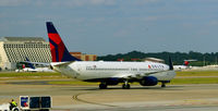 N3760C @ KATL - Taxi Atlanta - by Ronald Barker