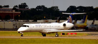 N16546 @ KATL - Taxi Atlanta - by Ronald Barker