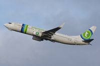 PH-HZE @ EGSH - Departing from Norwich. - by Graham Reeve