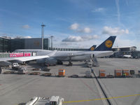 D-ABYK @ EDDF - taken from a A340-300 - by olivier Cortot