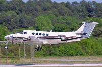 N818BL @ KPDK - Beech B200 Super King Air [BB-1394] Atlanta-Dekalb Peachtree~N 18/04/2010 - by Ray Barber