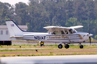 N81AF @ KPDK - Cessna 172R Skyhawk [172-80072] (American Flyers) Atlanta-Dekalb Peachtree~N 21/04/2010 - by Ray Barber