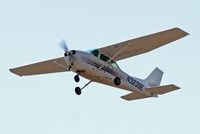N3239E @ KPDK - Cessna 172N Skyhawk [172-71478] Atlanta-Dekalb Peachtree~N 21/04/2010 - by Ray Barber