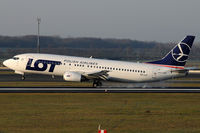 SP-LLF @ VIE - LOT Polish Airlines - by Chris Jilli