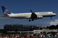 HP-1561CMP @ SXM - At famous Maho Beach - by Wolfgang Zilske