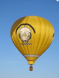 N5276R - Huwaka - by Bryan Davis