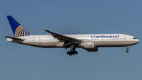 N77014 @ EDDF - on final RW07R - by Friedrich Becker