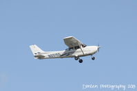 N60155 @ KSRQ - Cessna Skyhawk (N60155) departs Sarasota-Bradenton International Airport - by Donten Photography
