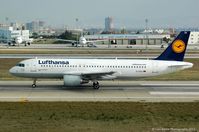 D-AIZA @ LTBA - Taken from the Fly Inn Shopping Mall. - by Carl Byrne (Mervbhx)