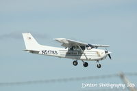 N5178S @ KSRQ - Cessna Skyhawk (N5178S) arrives at Sarasota-Bradenton International Airport following a flight from Venice Municipal Airport - by Donten Photography