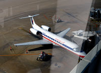 N724AE @ KDFW - Gate B9A DFW - by Ronald Barker