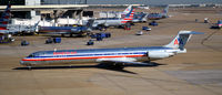 N963TW @ KDFW - Taxi DFW - by Ronald Barker