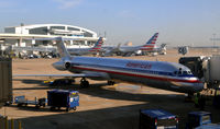 N970TW @ KDFW - Gate C6 DFW - by Ronald Barker