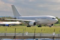 CS-TQV @ EGKK - Waiting to enter 08R - by John Coates