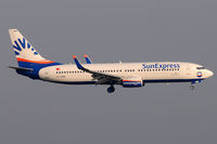 TC-SNN @ VIE - SunExpress - by Chris Jilli