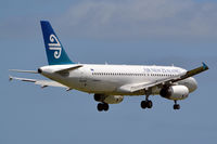ZK-OJM @ NZAA - At Auckland - by Micha Lueck