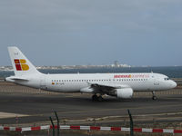 EC-LLE @ GCRR - Ready for take-off at Lanzarote on 20-12-2013. - by Raymond De Clercq