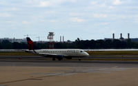 N872RW @ KDCA - Taxi DCA - by Ronald Barker