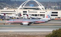 N844NN @ KLAX - Boeing 737-800 - by Mark Pasqualino