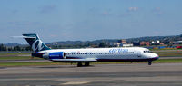 N929AT @ KDCA - Taxi DCA - by Ronald Barker