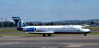 N940AT @ KDCA - Taxi DCA - by Ronald Barker