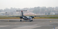 N327EN @ KTYS - Taxi TYS - by Ronald Barker