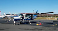 N7581F @ KOMH - Orange