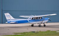C-GRVI @ CNP3 - Just arrived at the municipal airport. - by Dirk Fierens