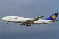 D-ABVM @ EDDF - Boeing 747-430 - by Jerzy Maciaszek