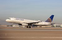 N447UA @ KLAS - Airbus A320