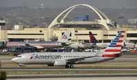 N937NN @ KLAX - Taxiing to gate at LAX - by Todd Royer
