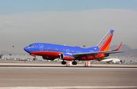 N292WN @ KLAS - Boeing 737-700 - by Mark Pasqualino
