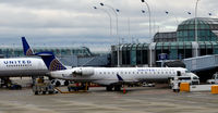 N724SK @ KORD - Gate B1 ORD - by Ronald Barker