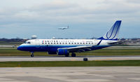 N865RW @ KORD - Landing ORD - by Ronald Barker