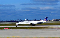 N14568 @ KORD - Landing ORD - by Ronald Barker