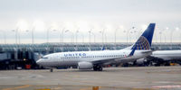 N15712 @ KORD - Taxi ORD - by Ronald Barker