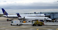 N57863 @ KORD - Gate B2 O'Hare - by Ronald Barker
