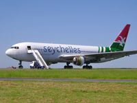 N767HS @ EGBP - ex S7-EXL being parted out - by John Coates