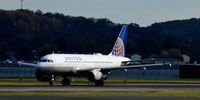 N815UA @ KDCA - Takeoff National - by Ronald Barker