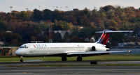 N912DE @ KDCA - Landing roll National - by Ronald Barker