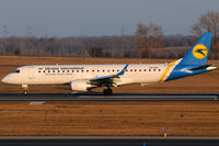 UR-EMC @ VIE - Ukraine International - by Chris Jilli