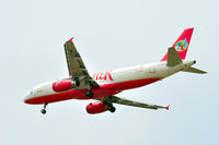 VT-DNZ @ VABB - Landing in Mumbai - by JPC