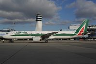 EI-IXH @ LOWW - Alitalia Airbus 321 - by Dietmar Schreiber - VAP