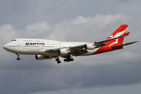 VH-OEI @ NZCH - CALLING IN TO TOP UP ON FUEL - by Bill Mallinson